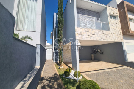 Casa em condomínio à venda com 3 quartos, sendo 1 suíte, em Wanel Ville, Sorocaba, SP