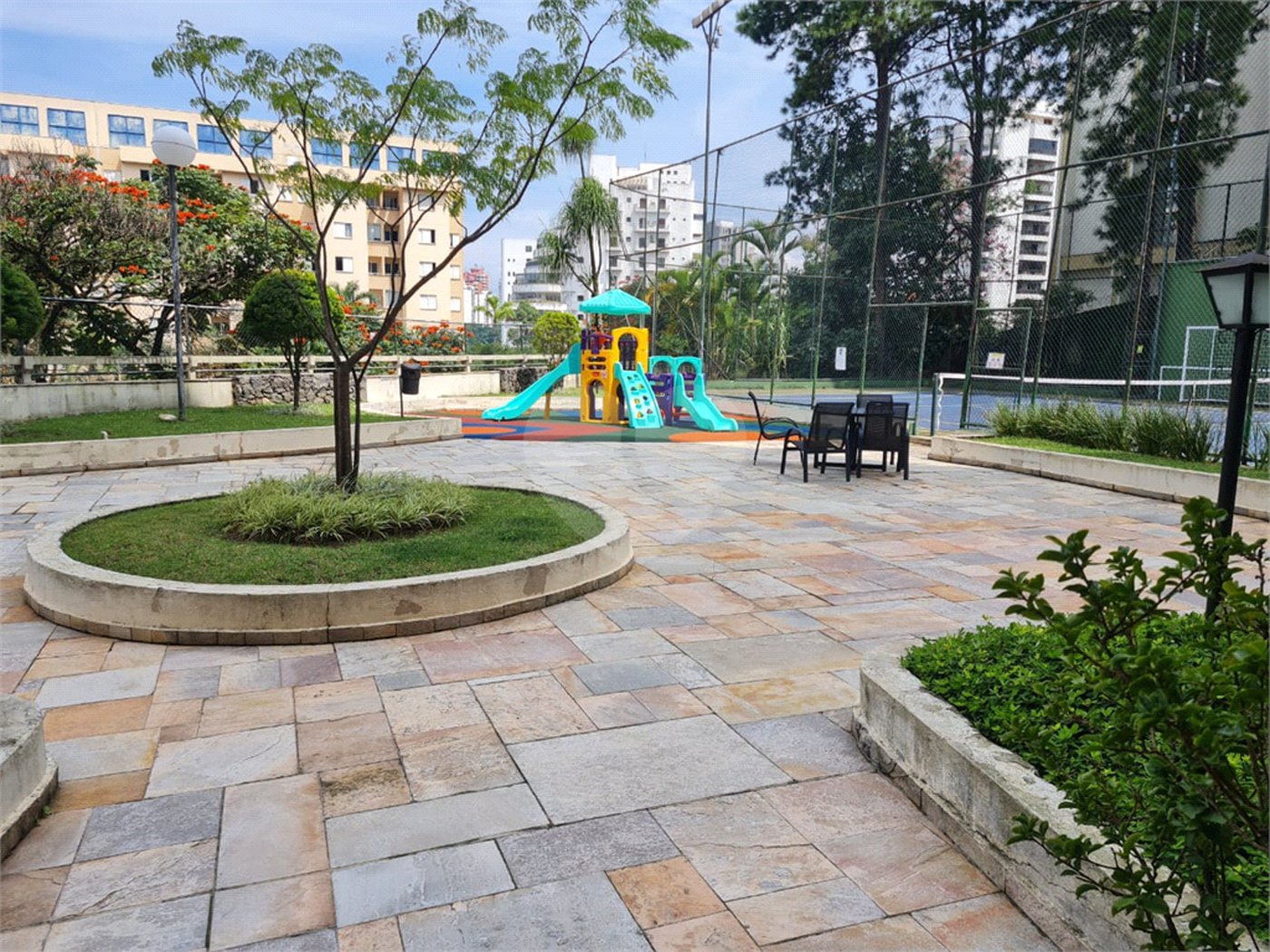 Apartamento à venda com 3 suítes em Conjunto Residencial Morumbi, São Paulo, SP