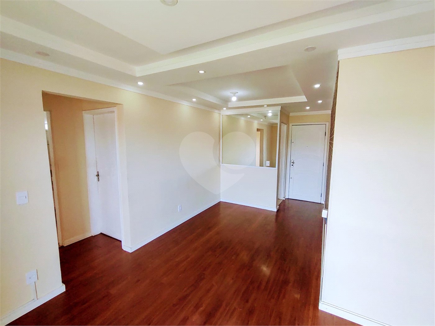 Apartamento à venda com 2 quartos em Jardim Simone, Votorantim, SP