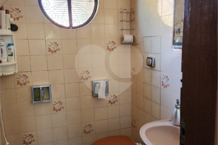 Casa à venda com 3 quartos em Vila Suconasa, Araraquara, SP