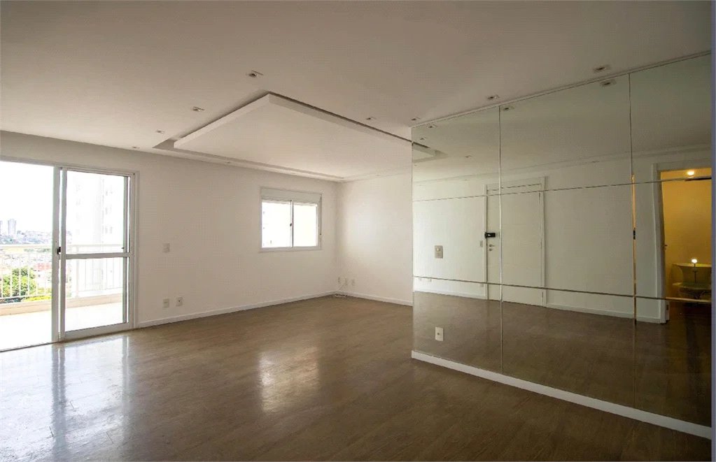 Apartamento à venda ou para alugar com 3 quartos, sendo 1 suíte,  em Jardim Vazani, São Paulo, SP