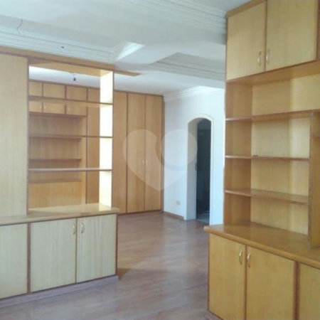 Casa à venda com 4 quartos, sendo 3 suítes, em Vila Maria Alta, São Paulo, SP