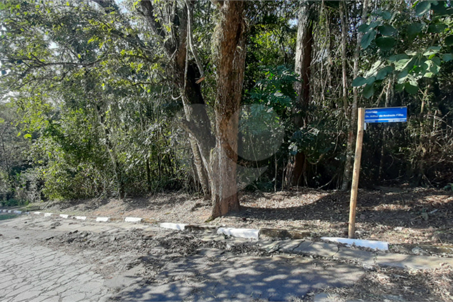 Terreno à venda no condomínio Sausalito, Mairiporã - SP