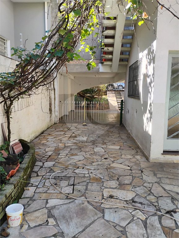 Casa à venda com 3 quartos, sendo 1 suíte, no Centro, Mairiporã, SP