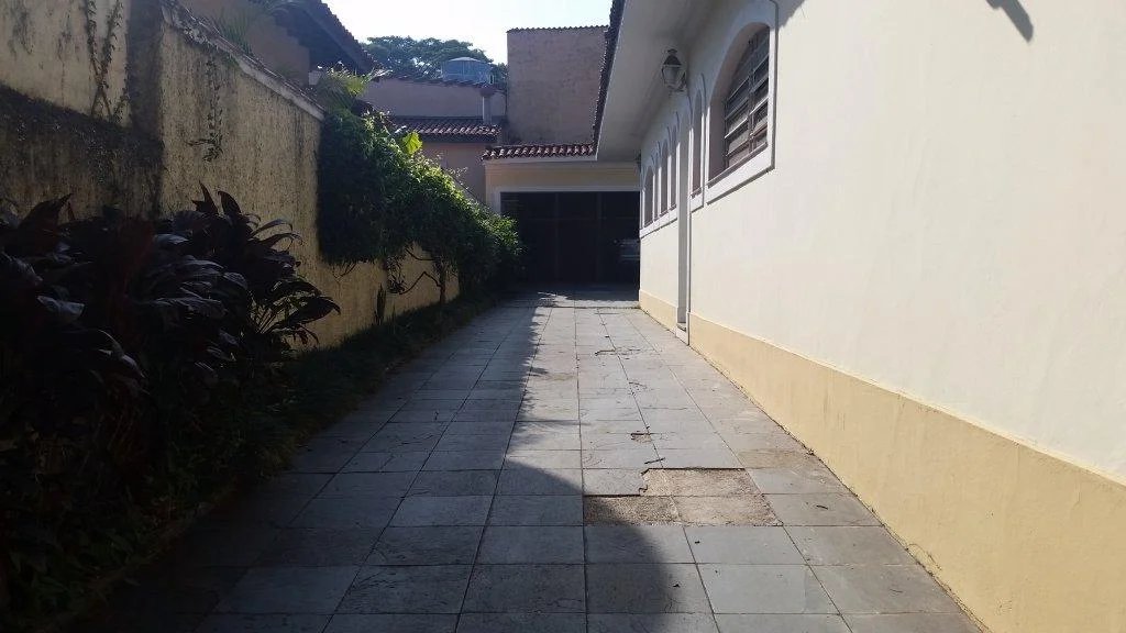 Casa à venda com 3 quartos, sendo 1 suíte, em Butantã, São Paulo, SP