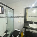 Casa à venda com 2 quartos, sendo 1 suíte, no condomínio Residencial Vale das Palmeiras, Rio de Janeiro - RJ