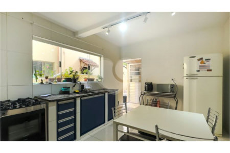 Prédio à venda com 5 quartos em Santa Teresinha, São Paulo, SP