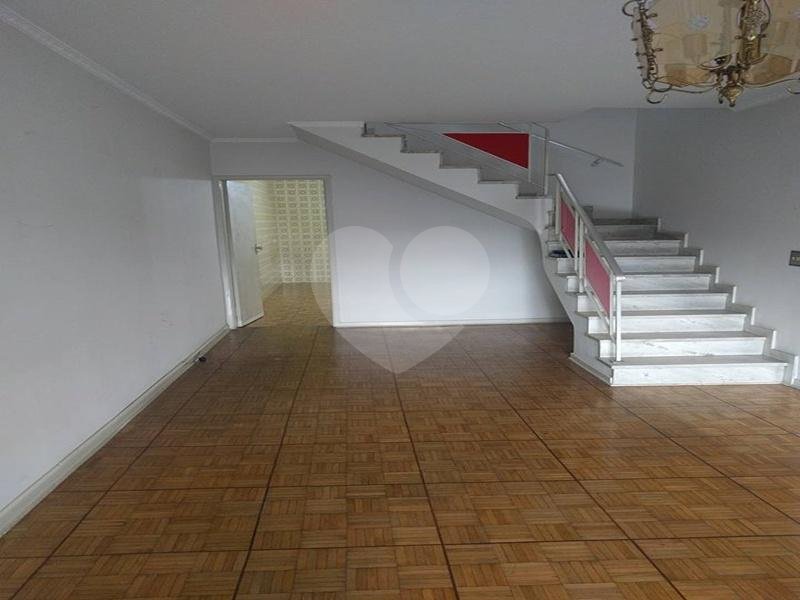 Sobrado à venda com 3 quartos, sendo 1 suíte, em Santana, São Paulo, SP