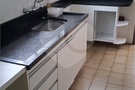 Casa à venda com 3 quartos, sendo 1 suíte,  em Brooklin Paulista, São Paulo, SP
