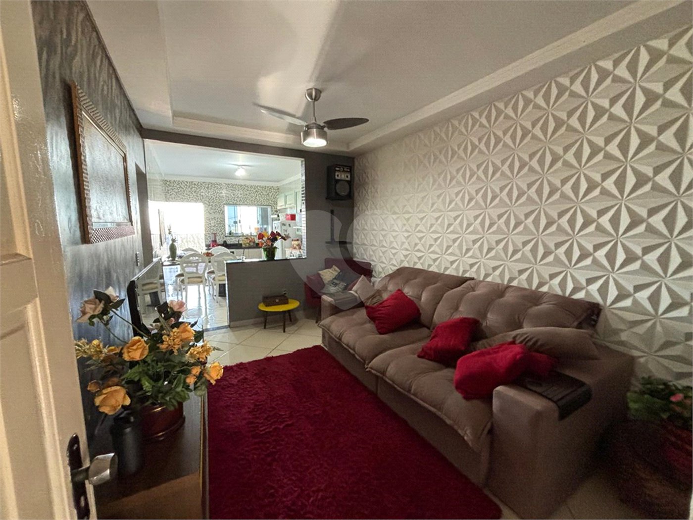 Casa à venda com 3 quartos, sendo 1 suíte, em Jardim Imperador, Salto, SP