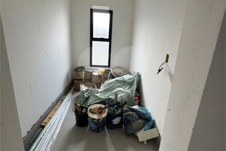 Casa à venda com 3 suítes no condomínio Reserva Central Parque, Salto - SP