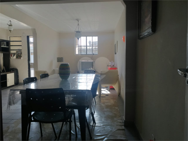 Sobrado à venda com 4 quartos em Vila Maria, São Paulo, SP
