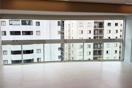 Apartamento à venda com 3 suítes em Vila Olímpia, São Paulo, SP