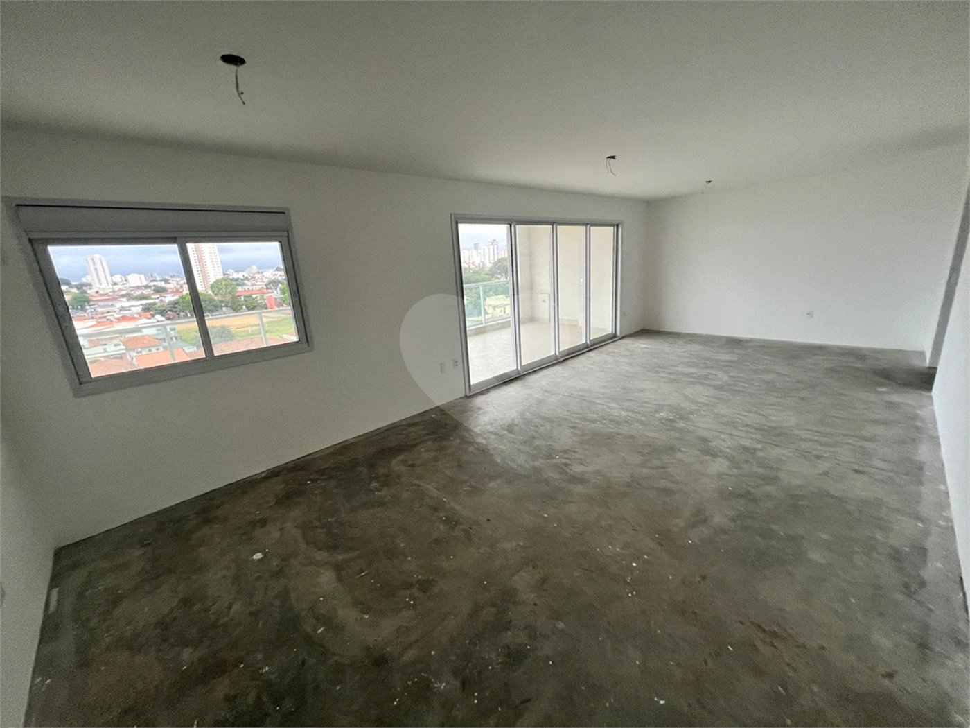 APARTAMENTO ALTO PADRÃO 3 SUÍTES 3 VAGAS VARANDA GOURMET ANÁLIA FRANCO.