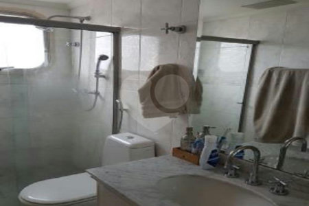 Apartamento à venda com 4 quartos, sendo 3 suítes,  em Campo Belo, São Paulo, SP
