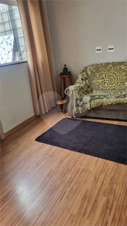 Sobrado à venda com 4 quartos, sendo 2 suítes,  em Conjunto Residencial Álvaro Bovolenta, Mogi das Cruzes, SP