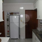 Apartamento à venda com 3 quartos, sendo 1 suíte,  em Fazenda Morumbi, São Paulo, SP