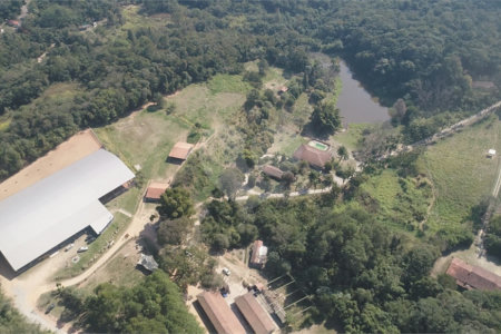 Sítio à venda com 3 suítes em Jardim Guaçu, São Roque, SP