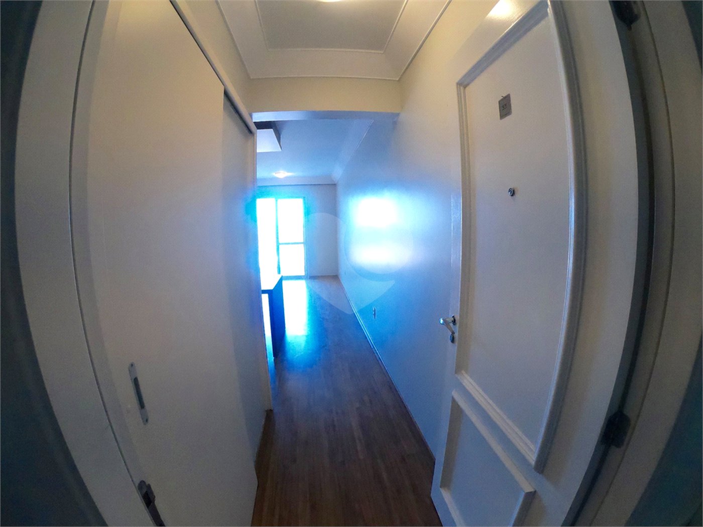 Apartamento à venda com 2 suítes em Vila Todos Os Santos, Indaiatuba, SP