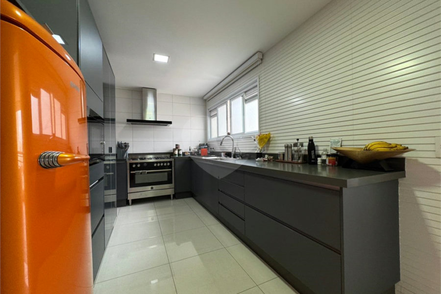 Apartamento à venda ou para alugar com 4 suítes em Santa Teresinha, São Paulo, SP