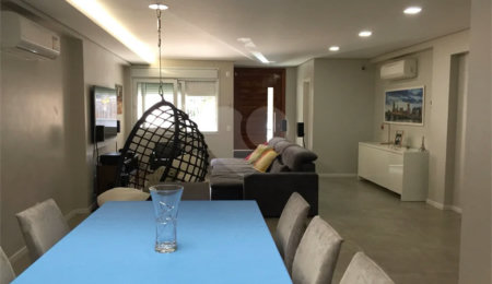 Sobrado à venda com 3 quartos, sendo 1 suíte,  em Alto da Boa Vista, São Paulo, SP