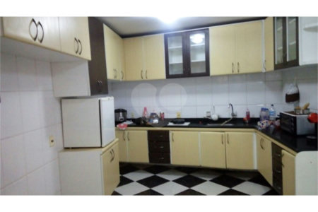 Casa à venda com 3 quartos, sendo 1 suíte, em Vila Suzana, São Paulo, SP