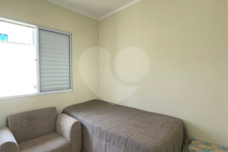 Casa à venda com 3 quartos, sendo 1 suíte,  no condomínio Montpellier, Mogi das Cruzes - SP