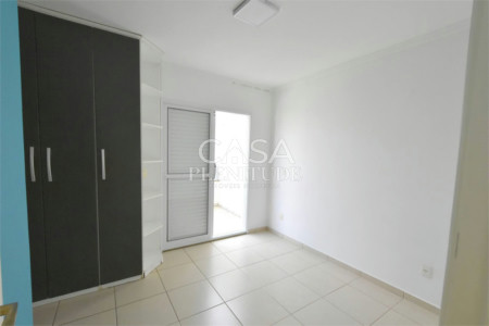 Sobrado à venda com 3 quartos, sendo 1 suíte, em Jardim Pagliato, Sorocaba, SP