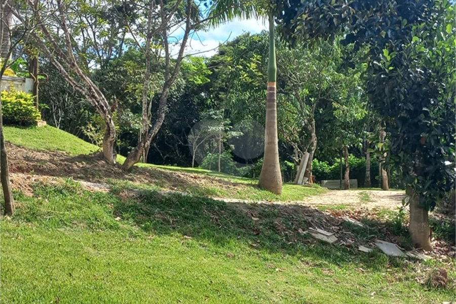 Chácara à venda com 3 quartos, sendo 1 suíte,  no Centro, Guararema, SP
