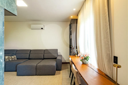 Casa à venda com 3 suítes no condomínio Primavera, Salto - SP