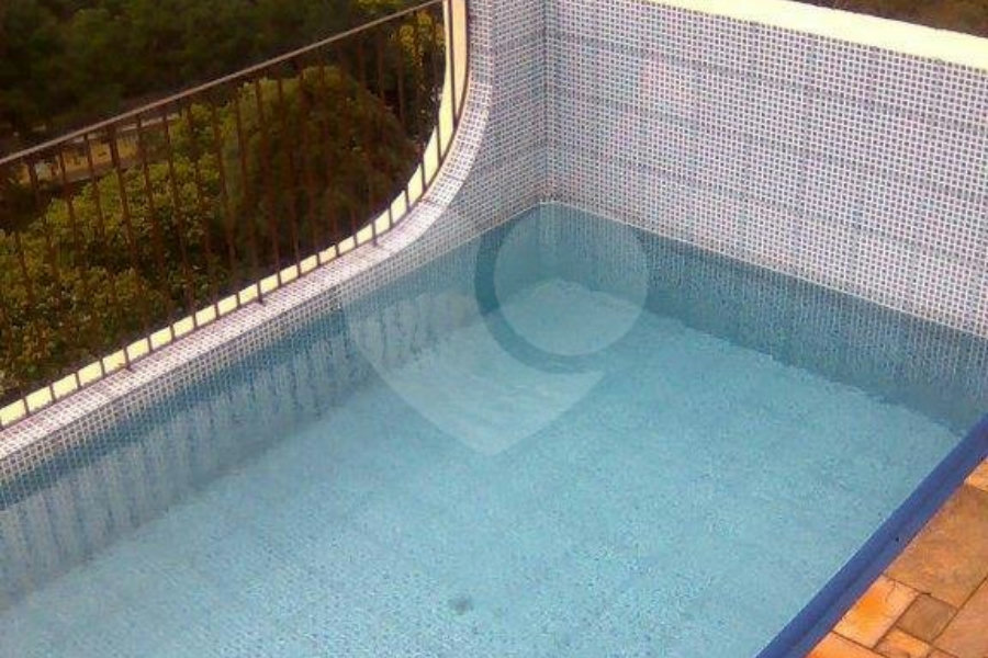 Apartamento à venda ou para alugar com 4 quartos, sendo 2 suítes,  em Horto Florestal, São Paulo, SP