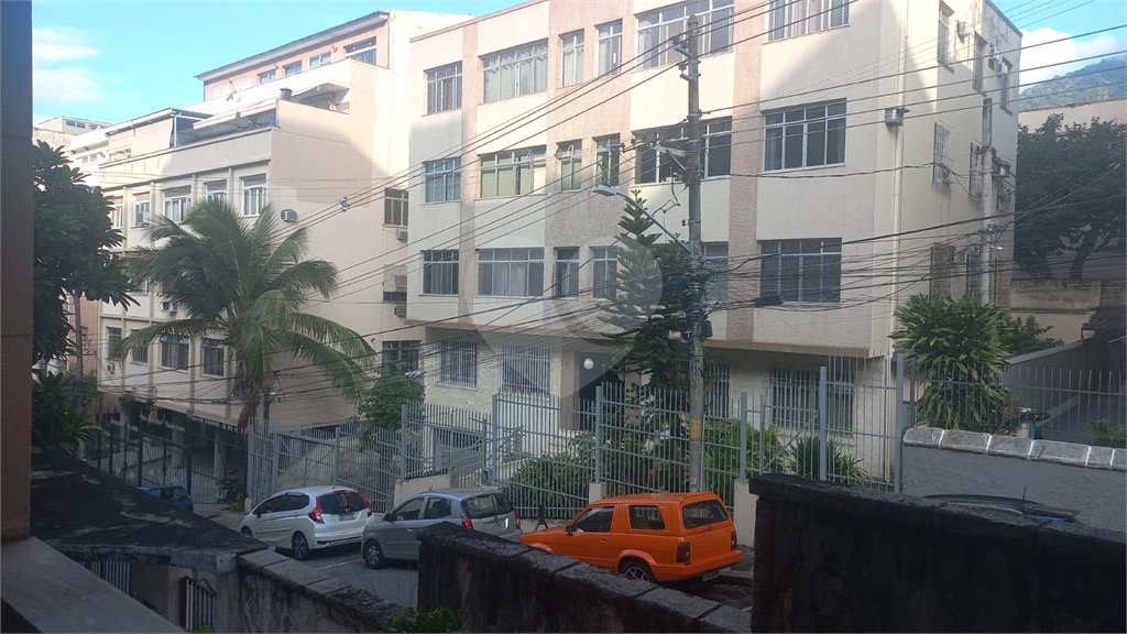 Casa à venda com 5 quartos, sendo 1 suíte, em Tijuca, Rio de Janeiro, RJ