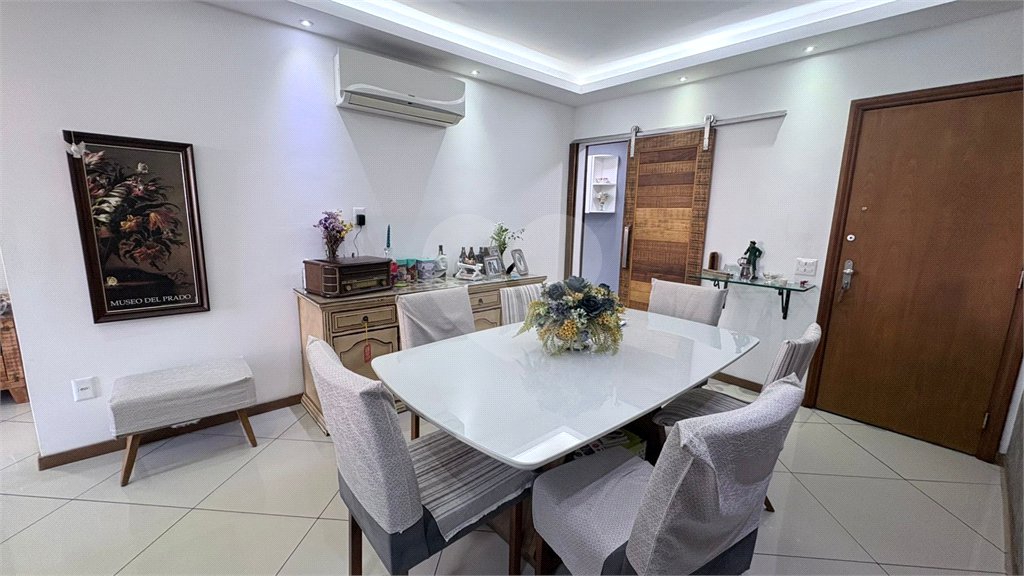 Apartamento à venda com 3 quartos, sendo 1 suíte,  em Tijuca, Rio de Janeiro, RJ