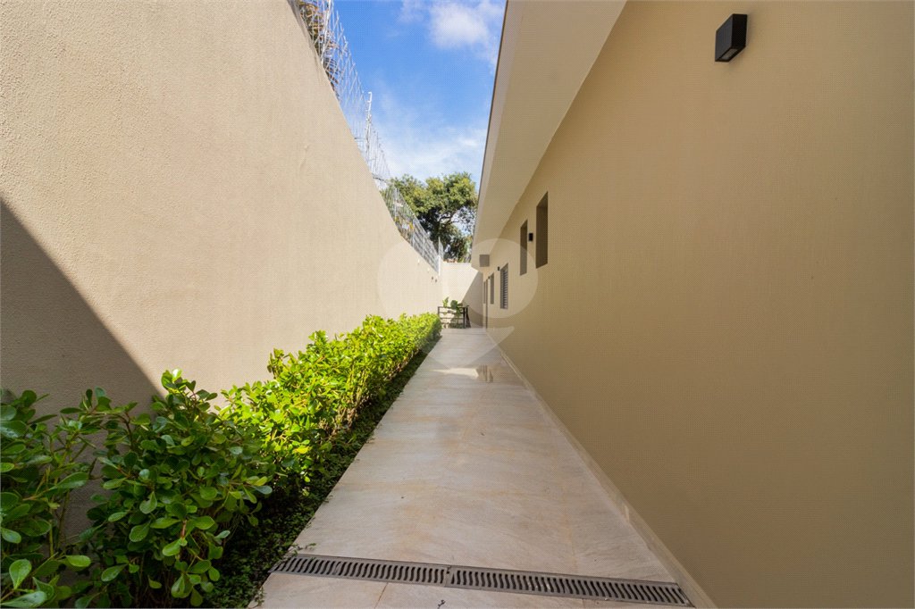 Casa à venda com 4 quartos, sendo 1 suíte, em Jardim Guedala, São Paulo, SP