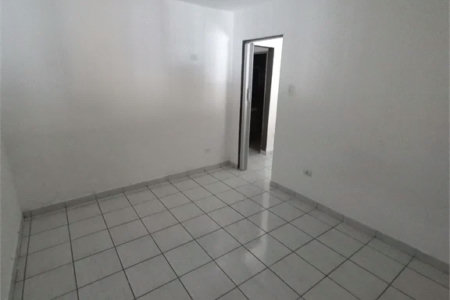 Casa à venda com 5 quartos, sendo 1 suíte, em Jardim Novo Taboão, São Paulo, SP