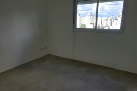 Apartamento à venda com 2 suítes em Vila Andrade, São Paulo, SP