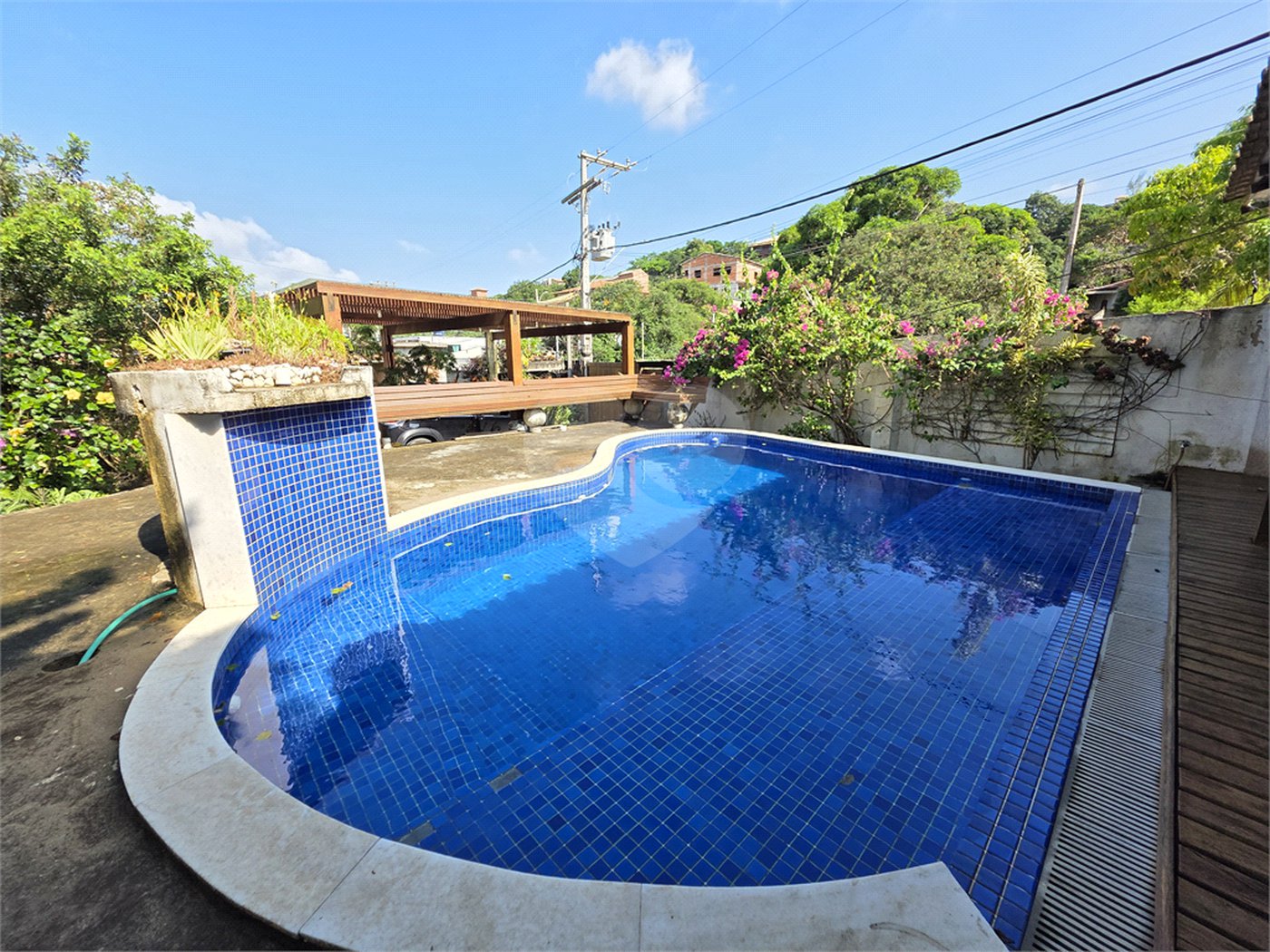 Casa à venda com 3 suítes em José Gonçalves, Armação dos Búzios, RJ
