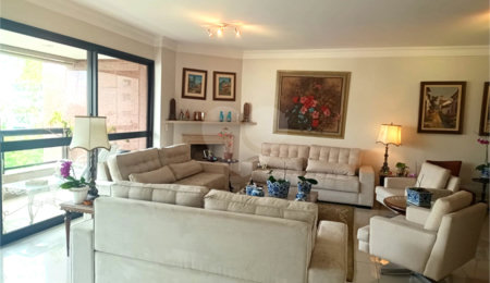 Apartamento à venda com 3 suítes em Vila Suzana, São Paulo, SP