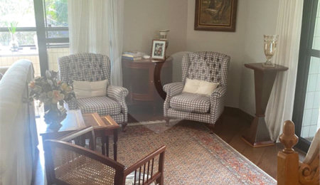 Apartamento à venda com 3 suítes em Jardim Londrina, São Paulo, SP