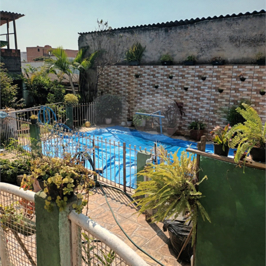 Casa com 198m², 3 dormitórios, sendo 1 suíte, 3 vagas, à venda na Vila Matilde.
