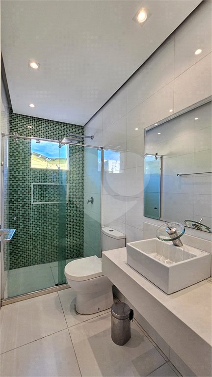 Casa à venda com 3 suítes no condomínio Golden Village., Rio de Janeiro - RJ