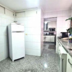 Apartamento Residencial à venda, Gonzaga, Santos - AP0964.