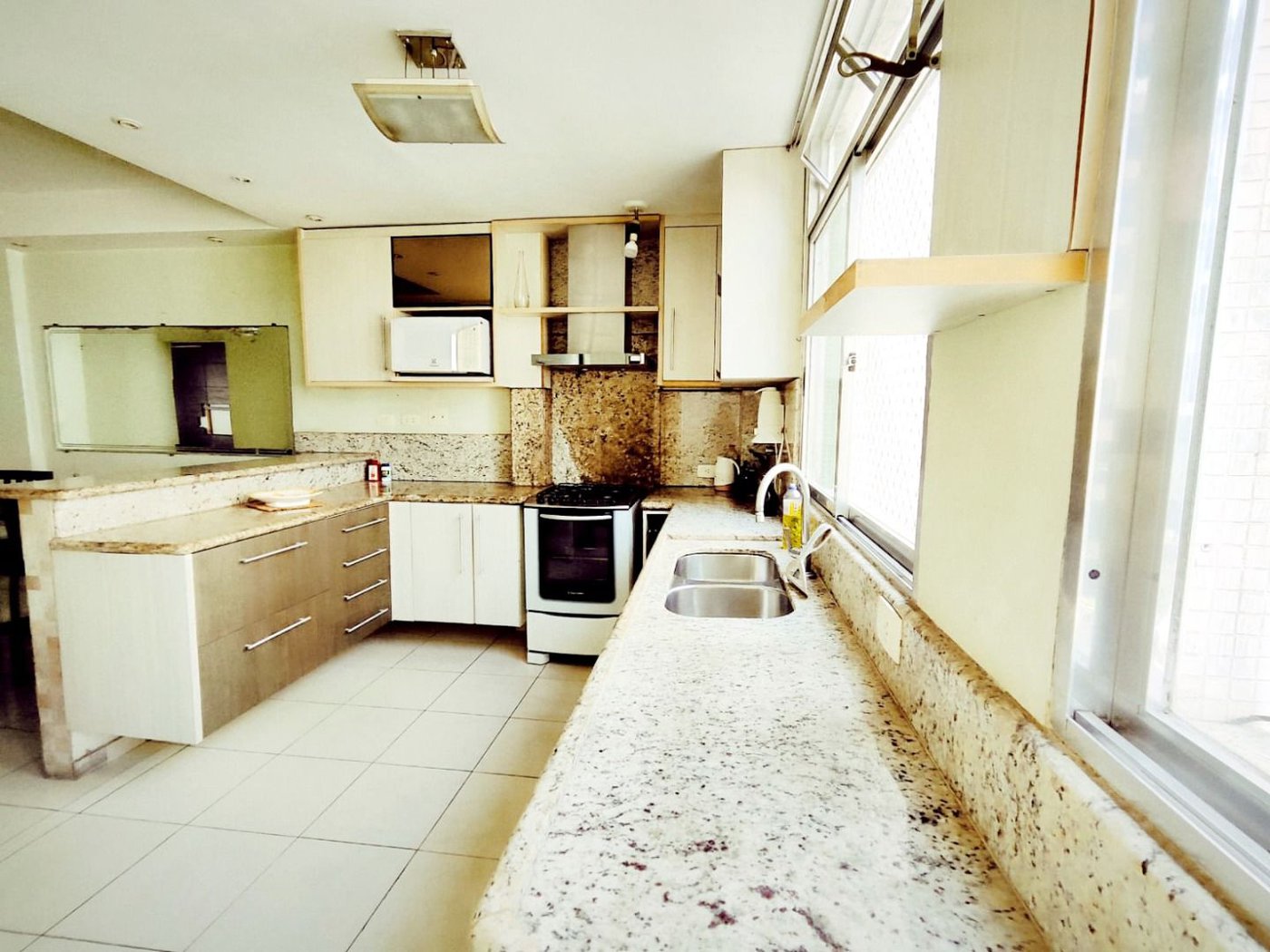 Apartamento com 3 dormitórios à venda, 115 m² por R$ 430.000 - Boa Vista - São Vicente/SP