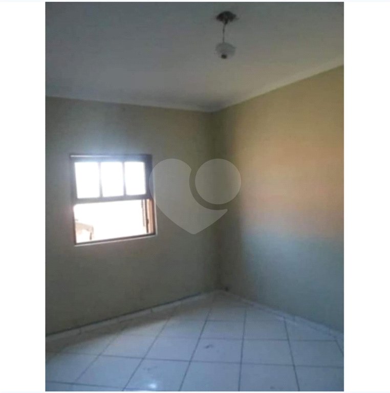Casa à venda com 2 quartos em Corrupira, Jundiaí, SP