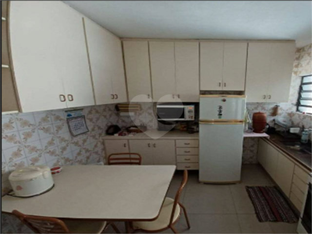 Sobrado à venda com 3 quartos, sendo 1 suíte,  em São Miguel Paulista, São Paulo, SP