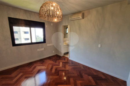 Apartamento para alugar com 6 quartos, sendo 4 suítes,  em Panamby, São Paulo, SP