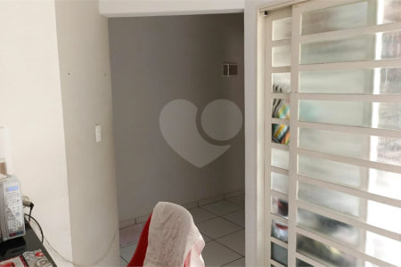 Casa à venda com 2 quartos, sendo 1 suíte, em Jardim Fogaça, Itapetininga, SP