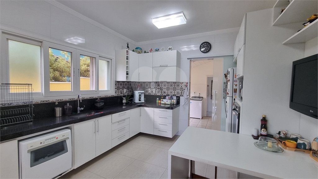 Casa à venda com 3 quartos, sendo 1 suíte,  no condomínio Vivendas do Lago, Sorocaba - SP