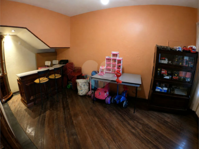Sobrado à venda com 3 quartos, sendo 1 suíte,  em Brooklin, São Paulo, SP