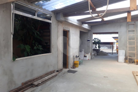 Casa à venda com 2 quartos em Jardim Moreira, Guarulhos, SP